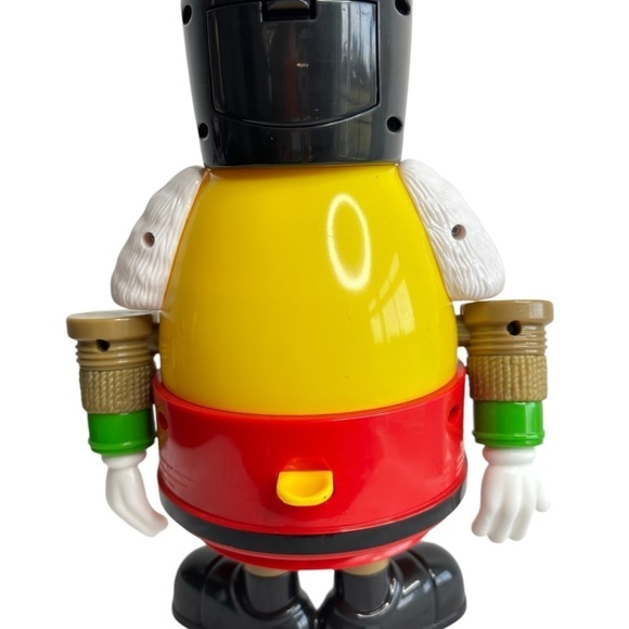 M & M Limited Edition Nutcracker Yellow Candy Dispenser Christmas M&M's Holiday - Picture 11 of 12